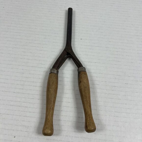 Unbranded Other - Antique Vintage Curling Iron Hair Crimpers Wood Handles